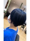 まとまりショートボブ+ネイビーサファイア