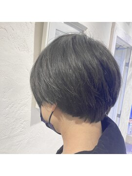 アロマヘアルーム 横浜店(AROMA hair room) 前下がりセンターパートマッシュ/横浜