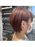 ショートボブ