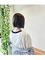 クベル(Kuvel)&nbsp;パツっとした切りっぱなしボブが得意です。