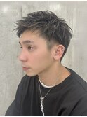 アップバングショートカット