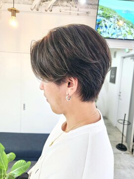 エイス 梅田 中津(Ace) センターパート　シャドウパーマ　ハイライトカラー