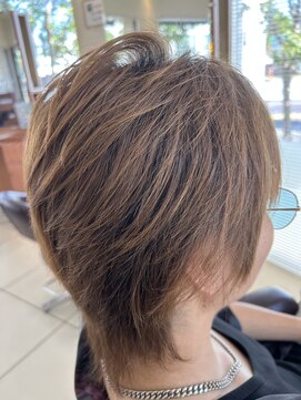 サロン ド ジュン 伊勢崎店 ウルフカット