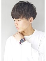 ガリカ 両国(Gallica) 外国人風グレージュカラー × 毛束感 ソフトツーブロック