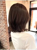大人ボブレイヤーカットアッシュカラーダブルカラーおしゃれ女子