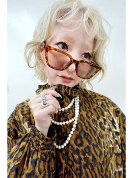 ウクク(UCUCU) ブロンド スタイル