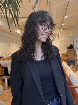 メロウ(MELLOW) トップに自然なボリュームを出すトリートメントパーマ