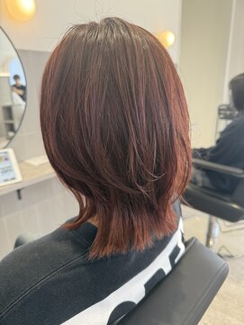 バーガンディブラウンカラー