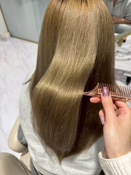 【MONA】髪質改善/艶髪/デザインカラー/ブリーチ