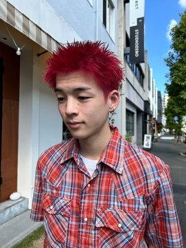 エディ(Edy) スパイキーショートケアブリーチダブルカラー眉毛カット外国人風