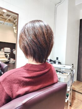レイルヘアーデザイン(reil HAIR DESIGN)の写真/小顔に見せるカットが得意な実力派！丁寧なカウンセリングと高い技術で、あなたのなりたいを叶えます☆