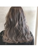 #グラデーションカラー#重軽ロング#ホワイトベージュ
