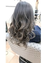 ヘアー デザイナーズ クルー ドルフィン(HAIR DESIGNERS CREW dolphin) international エレガントネオコンサバレイヤー