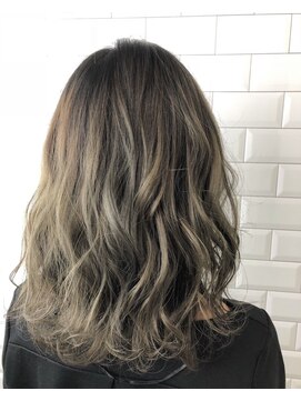 クレアール 恵比寿店(CREAR) 【CREAR 恵比寿/代官山】アッシュバレイヤージュ