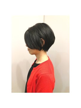 ビーダッシュアヴェダ(B dash AVEDA) ショートボブ