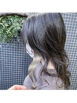 アッシュ 二子玉川店(Ash)&nbsp;インナーカラー×シルバーベージュ　ブリーチ2回~