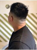 フェードカットスタイル【BARBER-BAR】