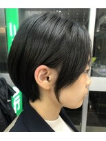 ローカル 飯田橋(Local)&nbsp;丸みショート