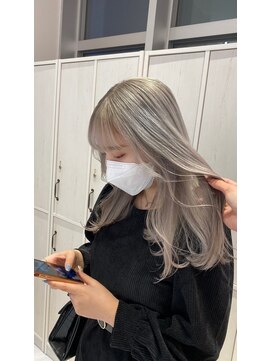 リー 梅田(Lee) Lee UMEDA　ホワイトシルバー