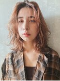 ニュアンスレイヤー_セミウェットウェーブくびれヘア_28140