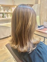 ココカラヘアー ニコ(cococara hair nico)&nbsp;バレイヤージュ/ハイライトカラー/レイヤーカット