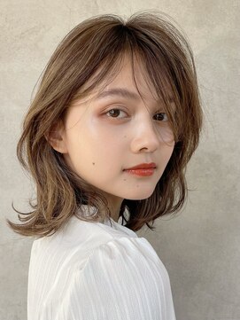 メゾンドイギー(MAISON de IGGY) レイヤーボブ ニュアンスカラー イメチェン 似合わせカット/
