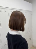 肩上スッキリ内巻きボブ