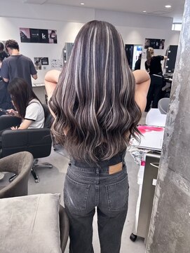 キング 枚方店(K!ng) 縮毛矯正髪質改善ハイライトレイヤーカット枚方美容室エクステ