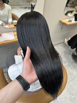 シカ 神戸三宮元町店(Cica) 髪質改善　ブルーブラック　艶髪　オージュア　トリートメント