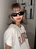 ナービス(NARVIS)&nbsp;くびれボブ/レイヤーカット/アッシュベージュ/ハイトーン