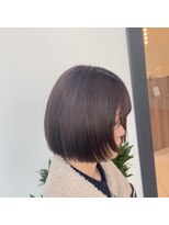 ブロッシー(blossy.)&nbsp;パツっとボブ