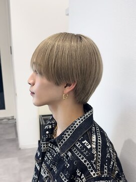 オーシャントーキョーオーバー 渋谷(OCEAN TOKYO OVER) 韓国ヘアニュアンスコンマバングセンターパートフェザーパーマ