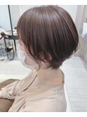 大人ショートボブ丸みショートマッシュショート白髪ぼかし