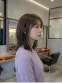 切りっぱなし外ハネミディアムボブ