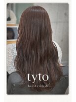 タイト(tyto) ツヤを残したゆるふわロング