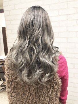 ミルクティー(Milk TEA) シルバーアッシュ☆