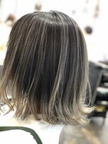 アリア トータルビューティー(Aria total beauty) グレージュバレイヤージュ