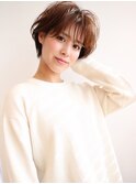 セミウェットな質感のハンサムショート CLEO hair YASU