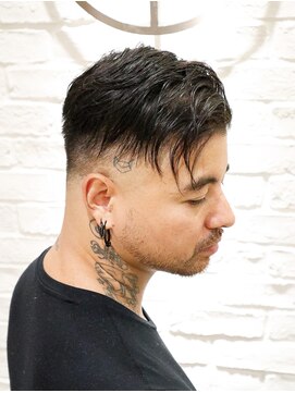 ヨシザワインク プレミアム 横浜 桜木町店(YOSHIZAWA Inc. PREMIUM) 【ヨシザワ横浜】30代モテ髪色気ショート