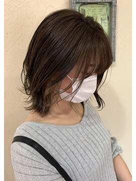 ベルベットヘア 千早店(Velvet hair) 白髪ぼかしハイライト×フェミディカット　【福岡 聖容】