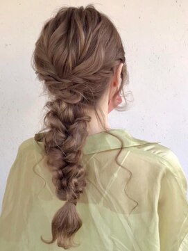 ロカ バイ ティアトロ ヘア サロン(ROCA by teatro hair salon) ROCA  by teatro hair salon【ロカ】