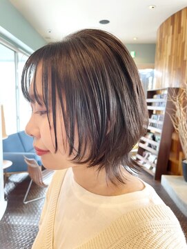 ヘアラウンジ アングゥ(hair lounge ungu) 顔周りレイヤーウルフ