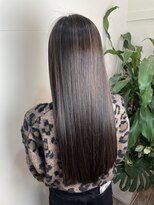 ウエスト オーランド(WEST O LAND)&nbsp;艶感爆発！！美髪ハイライト