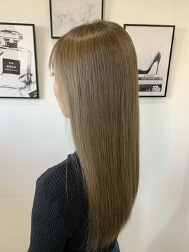ヘアデザイン ルピナス(HAIR DESIGN Lupinus) ミルクティーベージュ