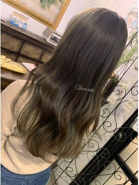 アドール(ADOR) Olive ash