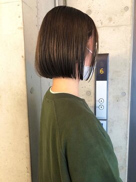 ロイジー(roijir) 【表参道　roijir】顎下ボブ