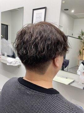 アルター(aL ter) メンズツイストスパイラルパーマ【アルター鎌取店　今吉】