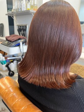 レラート デザイン コスタ 浦和(Relato DESIGN COSTA) 切りっぱなしボブ