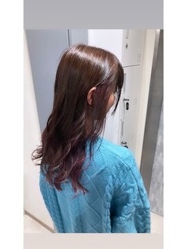 グラッジ 池袋(GLADGE) インナーxピンク