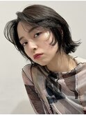顔周りレイヤーカットくびれヘアミルクティーベージュカラー